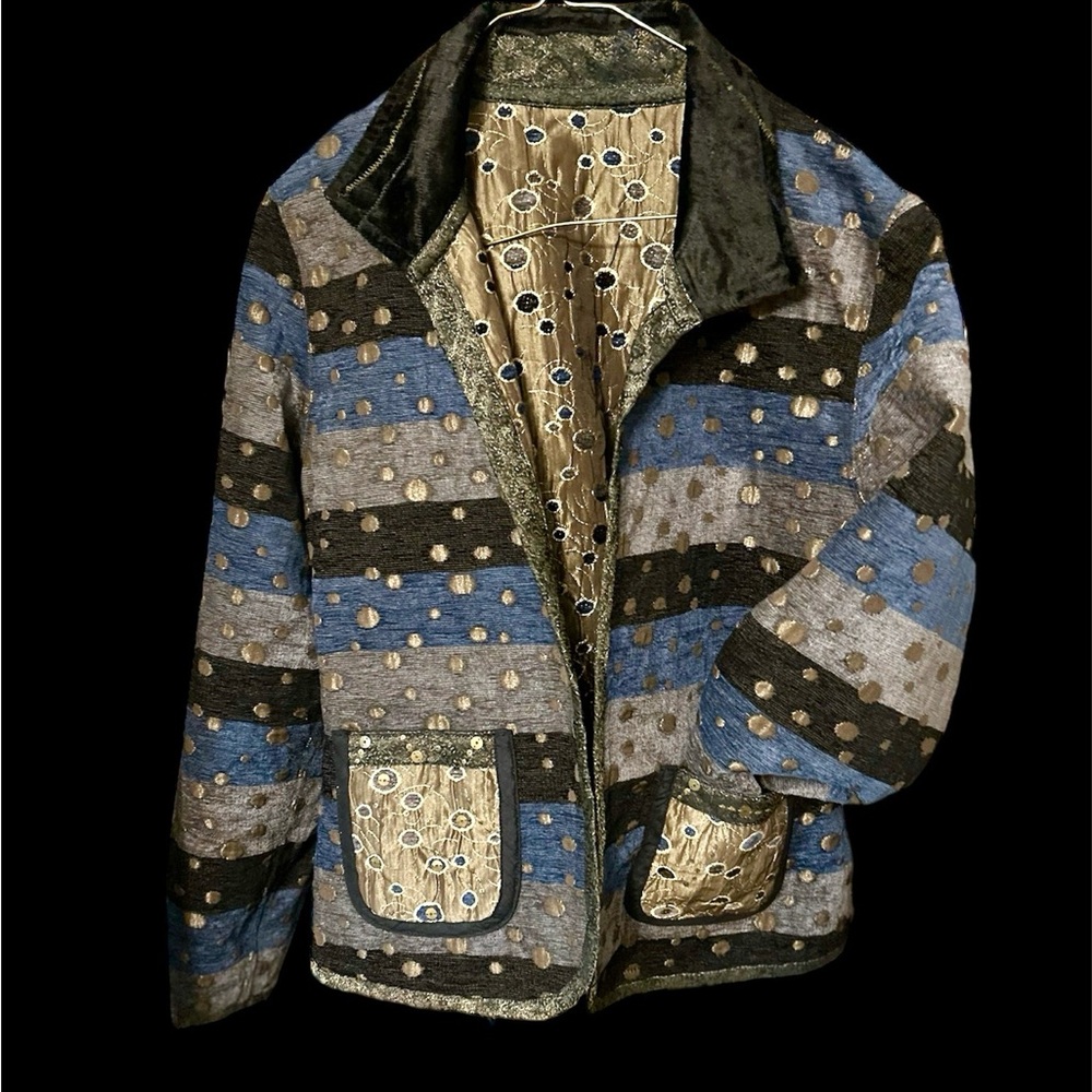 Women’s Fun jacket. Size Small.